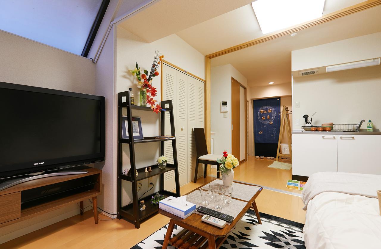 Nishishinjuku Hana Apartment Tokyo Exterior photo